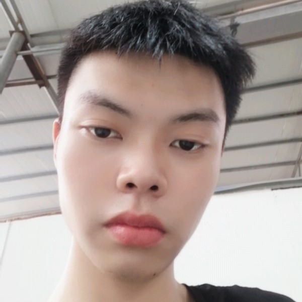 红鼻小丑的照片