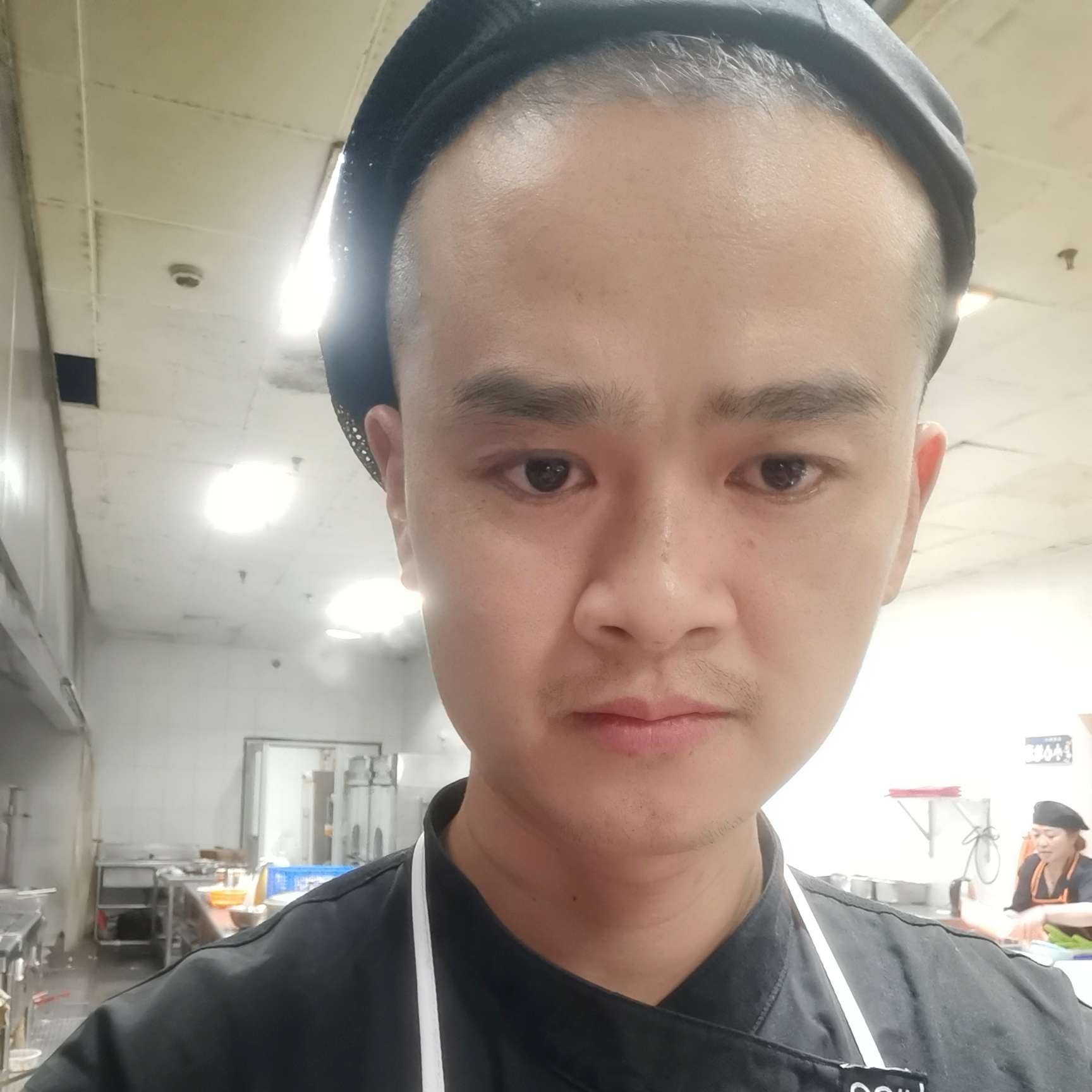 碧影闻我们的的照片
