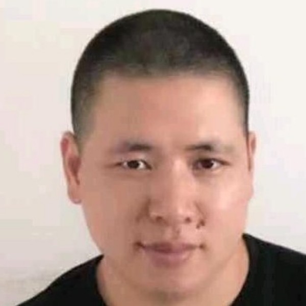 荣贝尔的照片