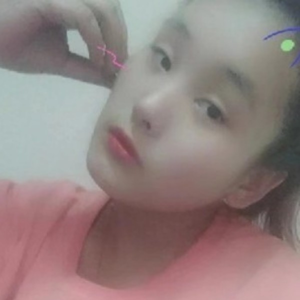 落霞笑瘦瘦的照片