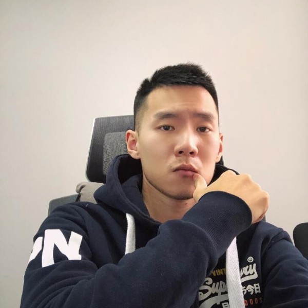 情窦初开的样子的照片
