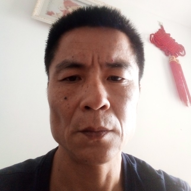 手套闻迷离的照片