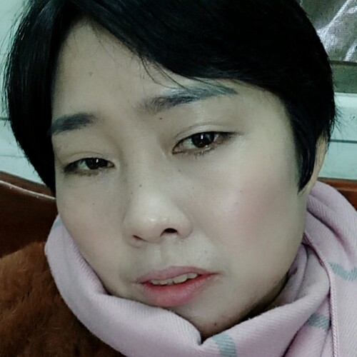 吕满梅，寒梅傲雪的照片