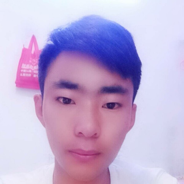 孤心回首纯情的照片