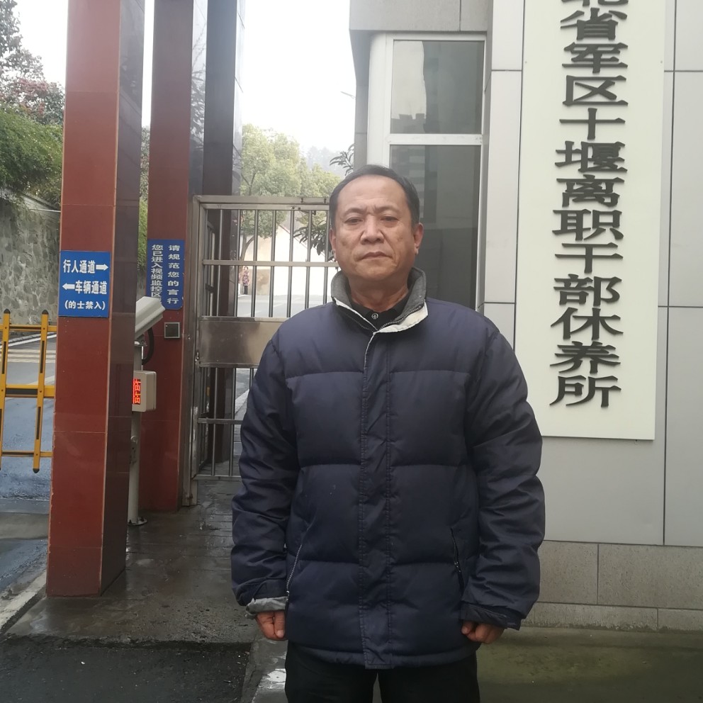 韩跃的照片
