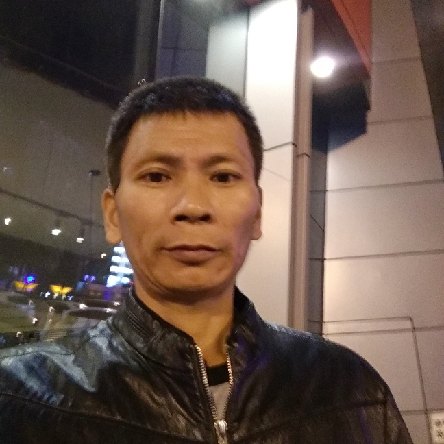 斑驳早晨的照片