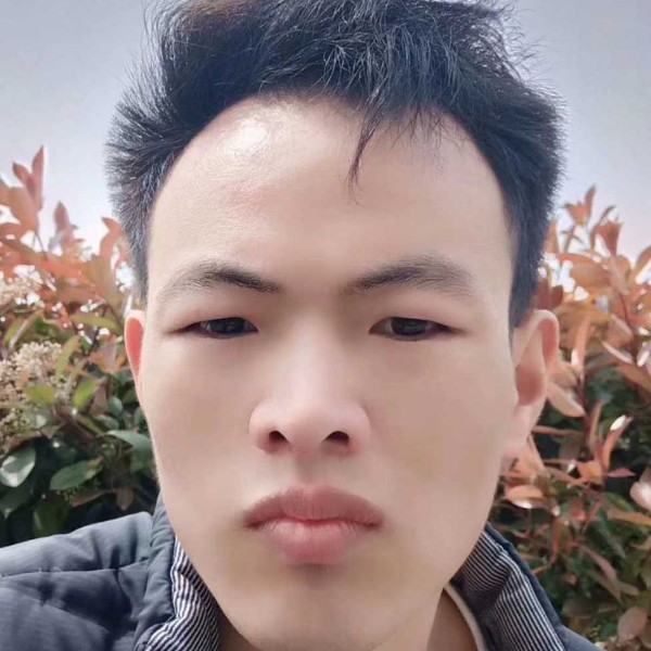 可爱方月光的照片