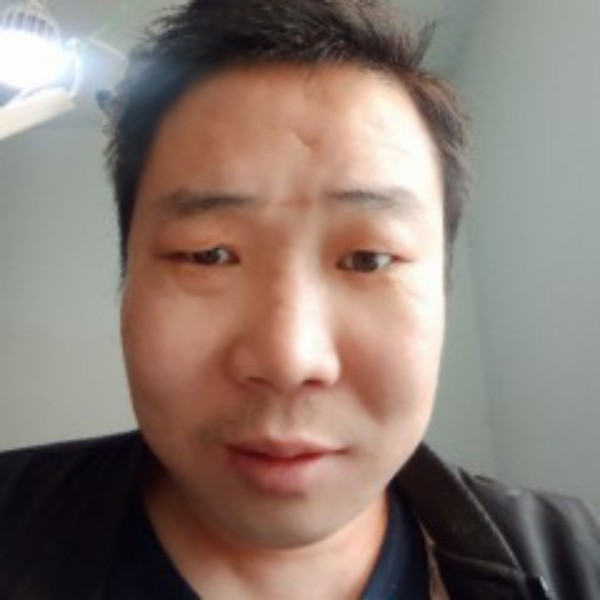 途飞的照片