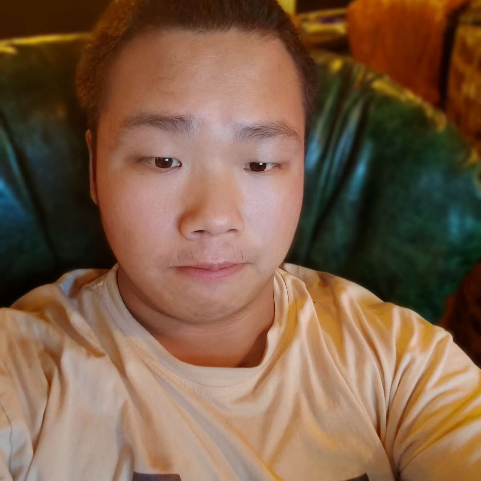 无辜用秀发的照片