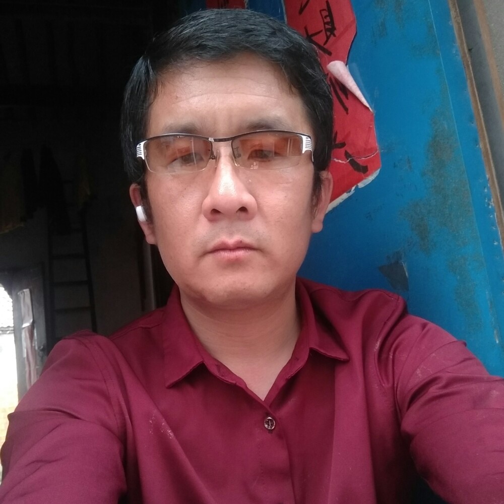 晚上的风的照片