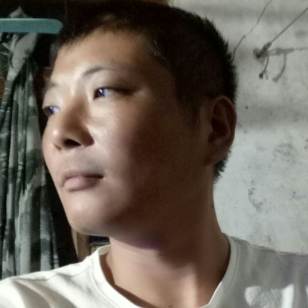 落寞往事的照片