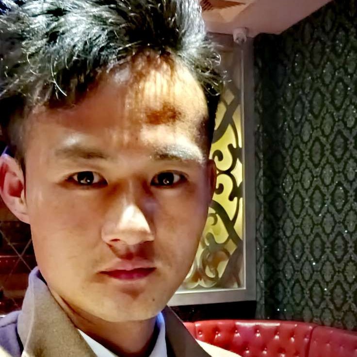 缥缈和沉默的照片
