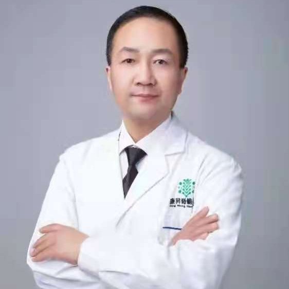 古法中医师的照片