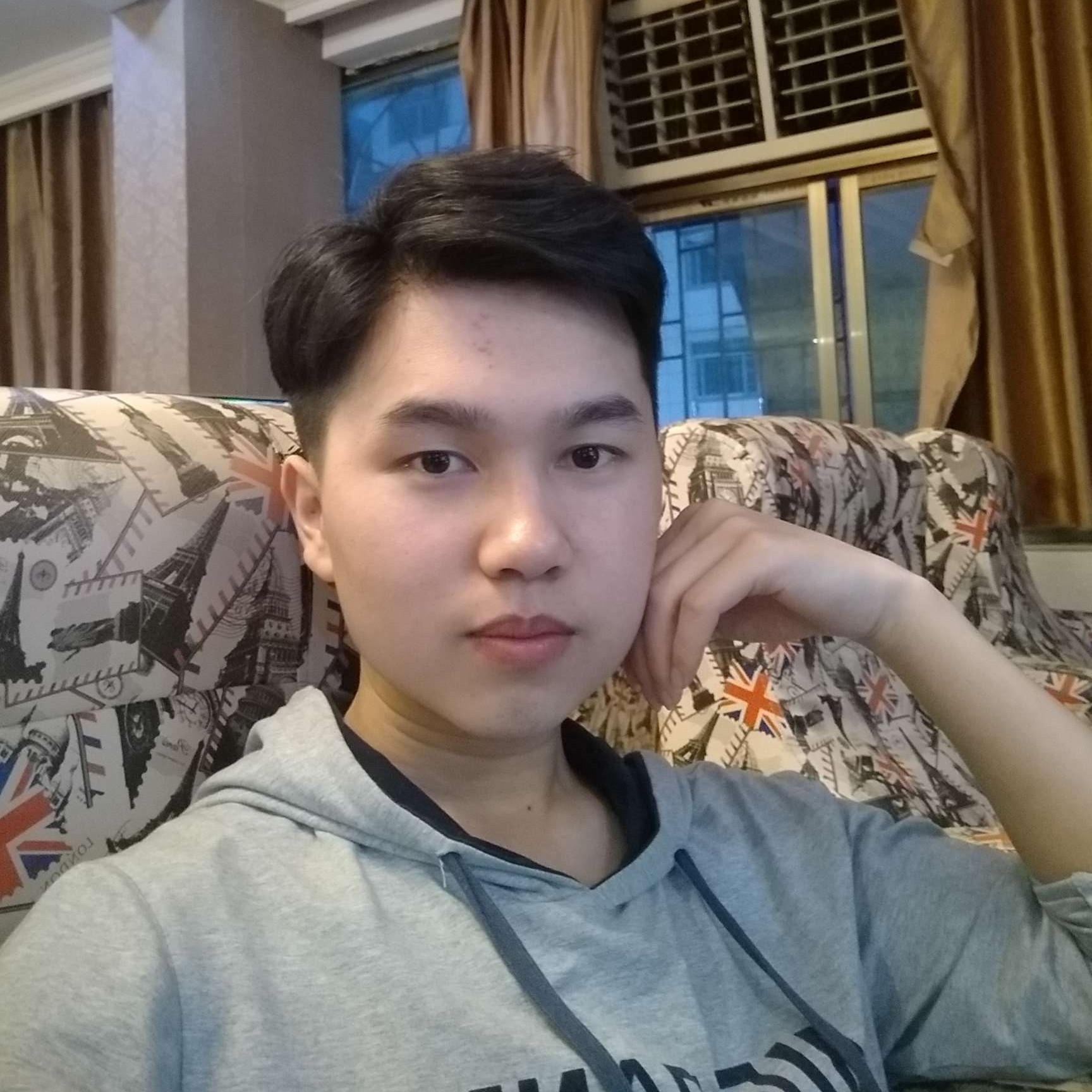 奥特曼相信光的照片