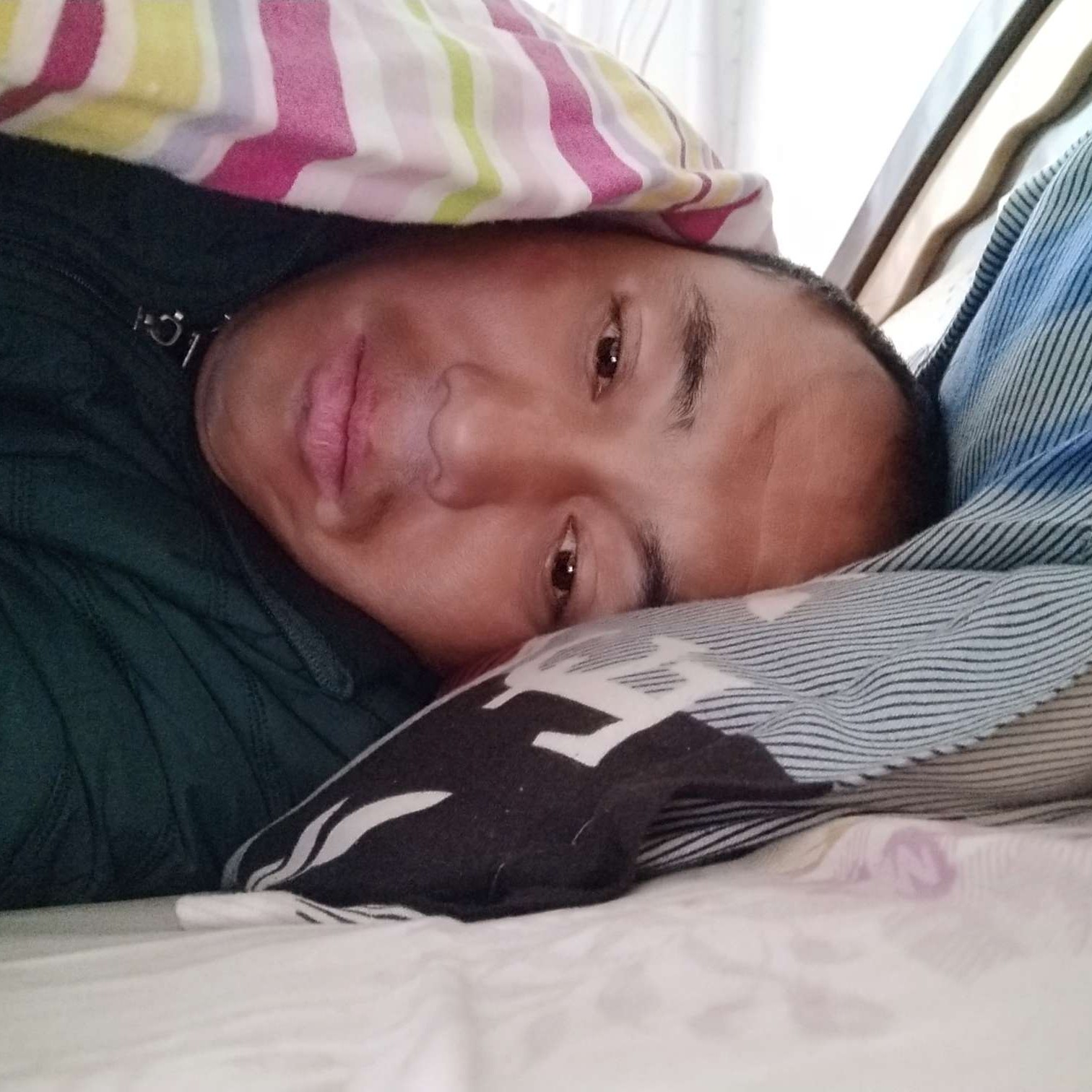 镜子倾心妖娆的照片
