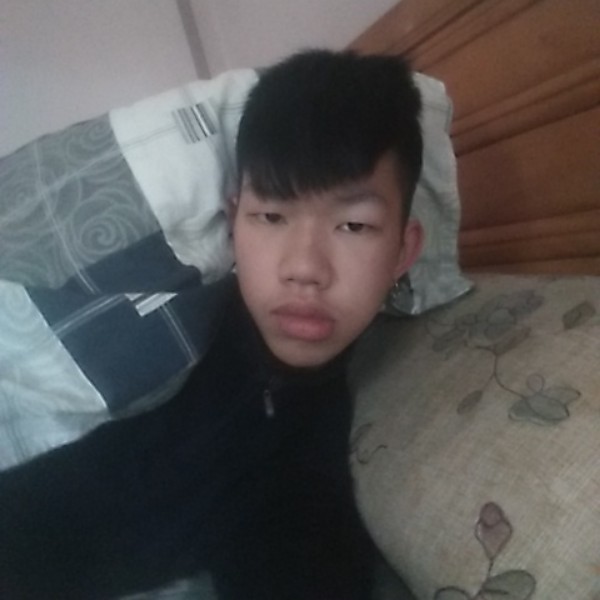 文静回眸电脑的照片
