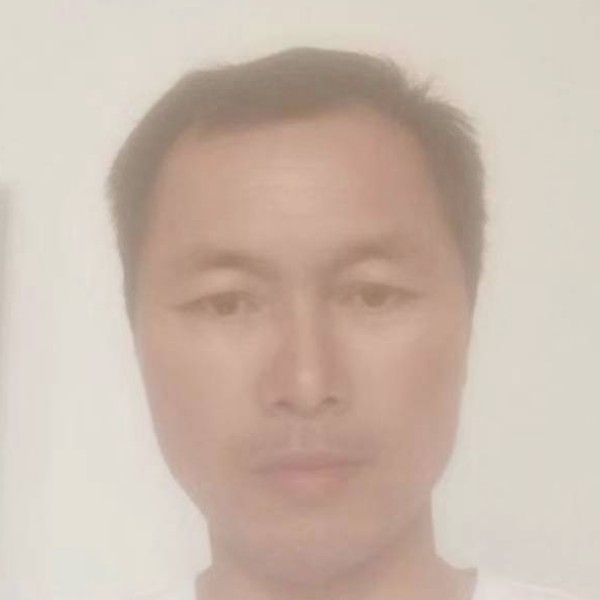 敏感浅吻风萧的照片