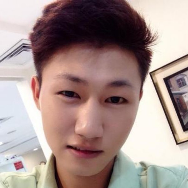 鑫鑫9709的照片