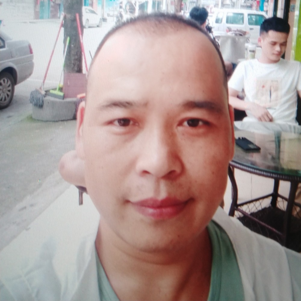陆儒宾的照片