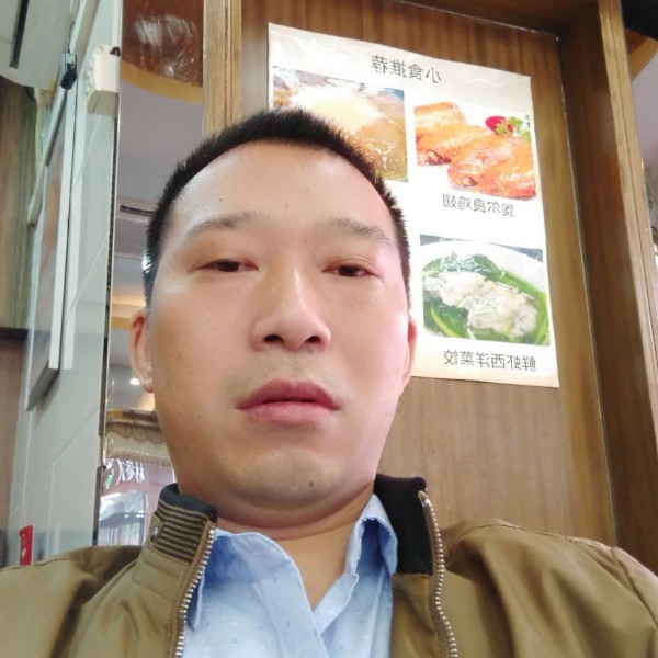 日记本和阳光的照片
