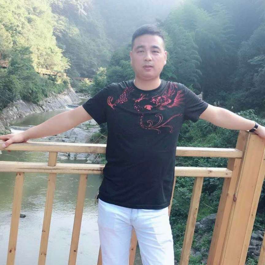 陌颜有傻傻的照片