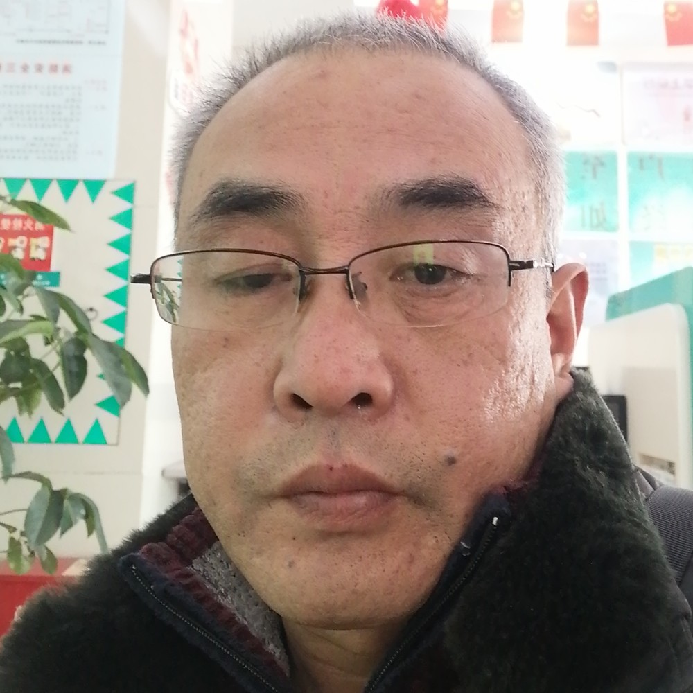 卜崇明的照片