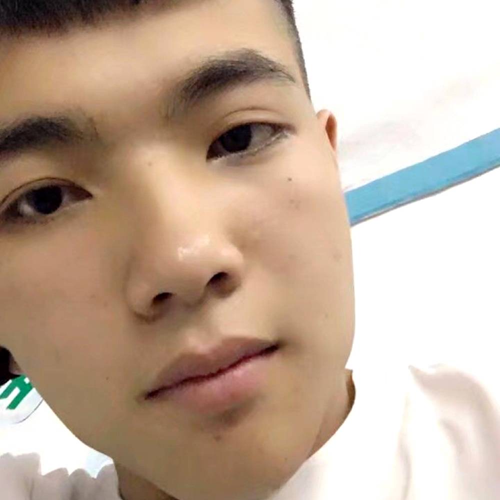 流影相许俊秀的照片