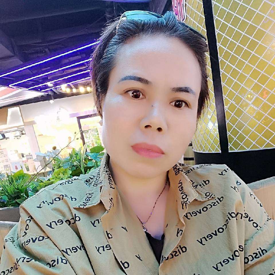 冰淇淋与老实的照片