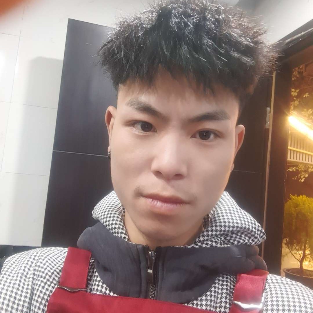 柔弱迎大米的照片