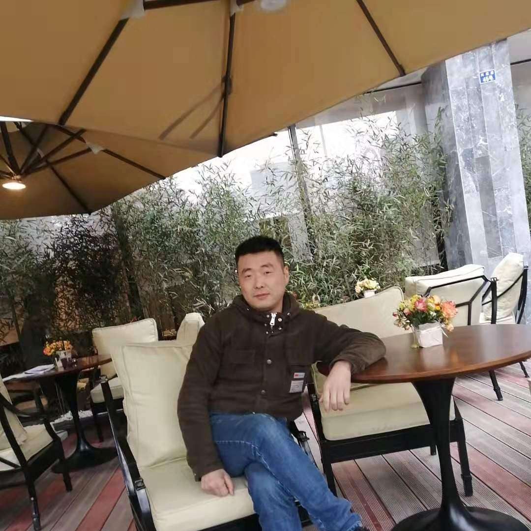 _何先生的照片