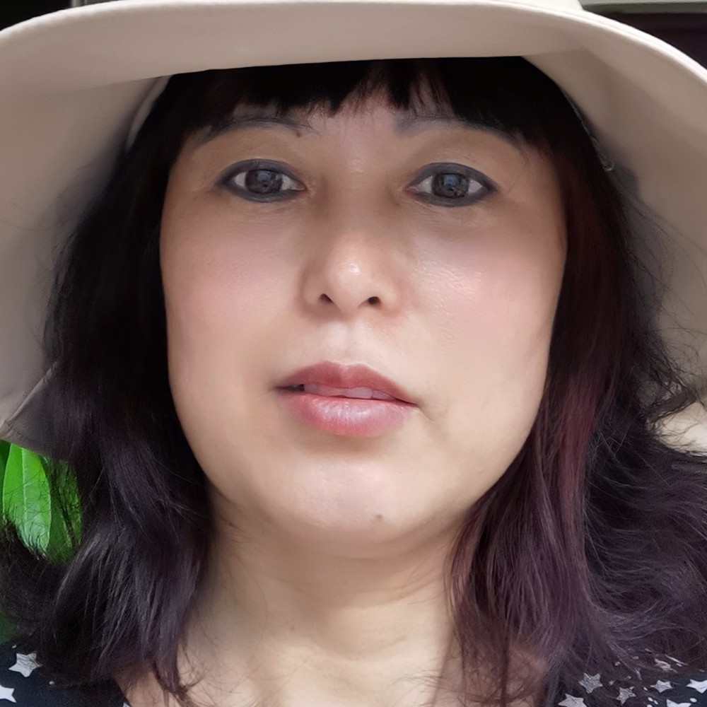 裙子回首文静的照片