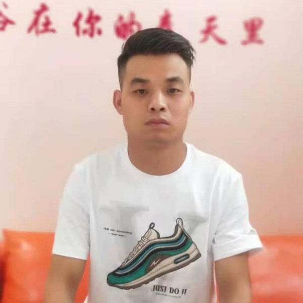 大进的照片