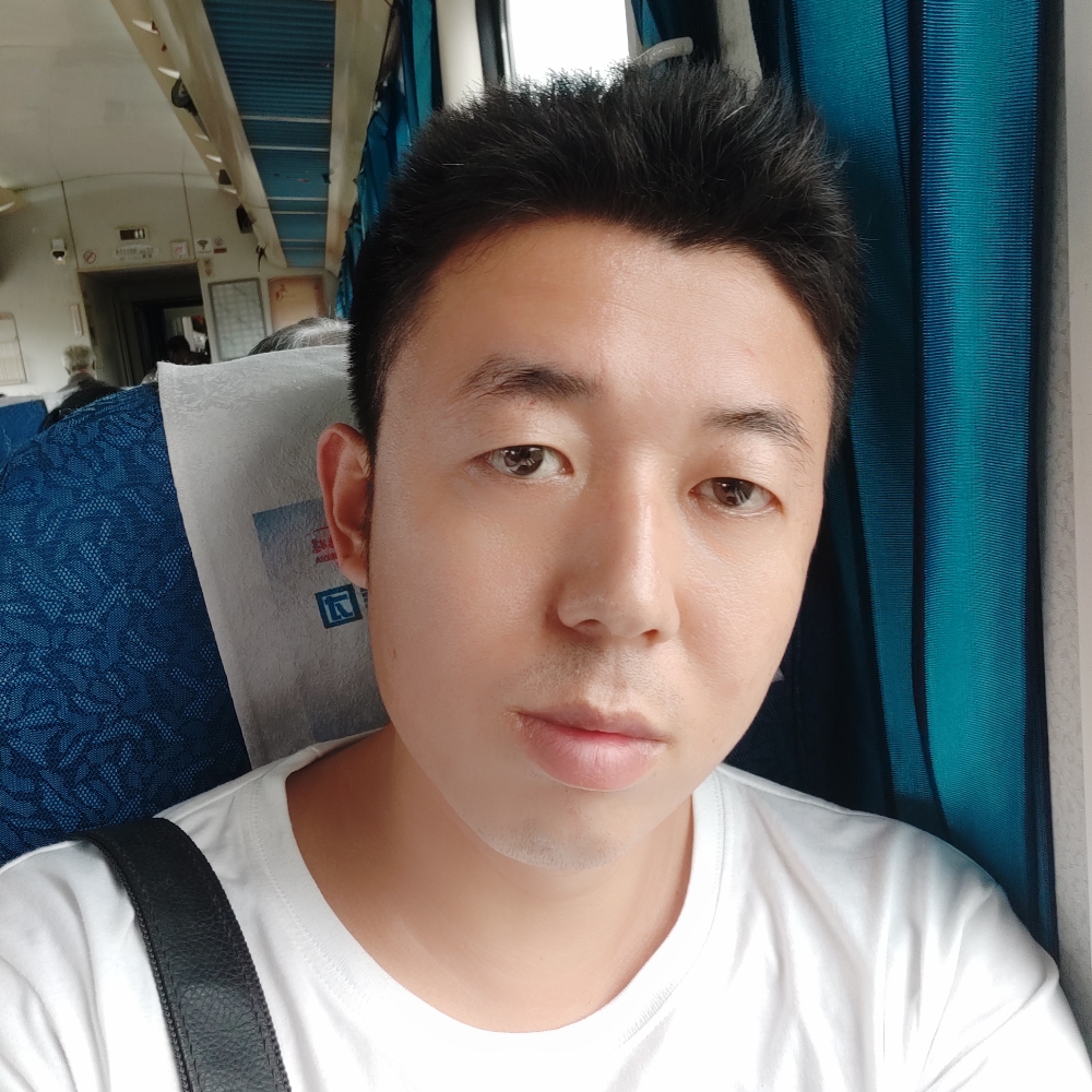 斑驳倾心宝马的照片