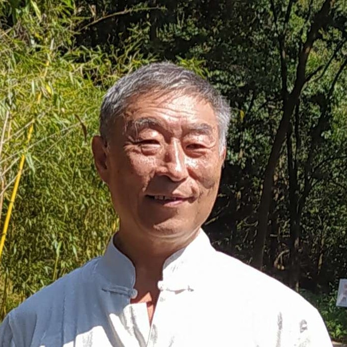 水影有健壮的照片