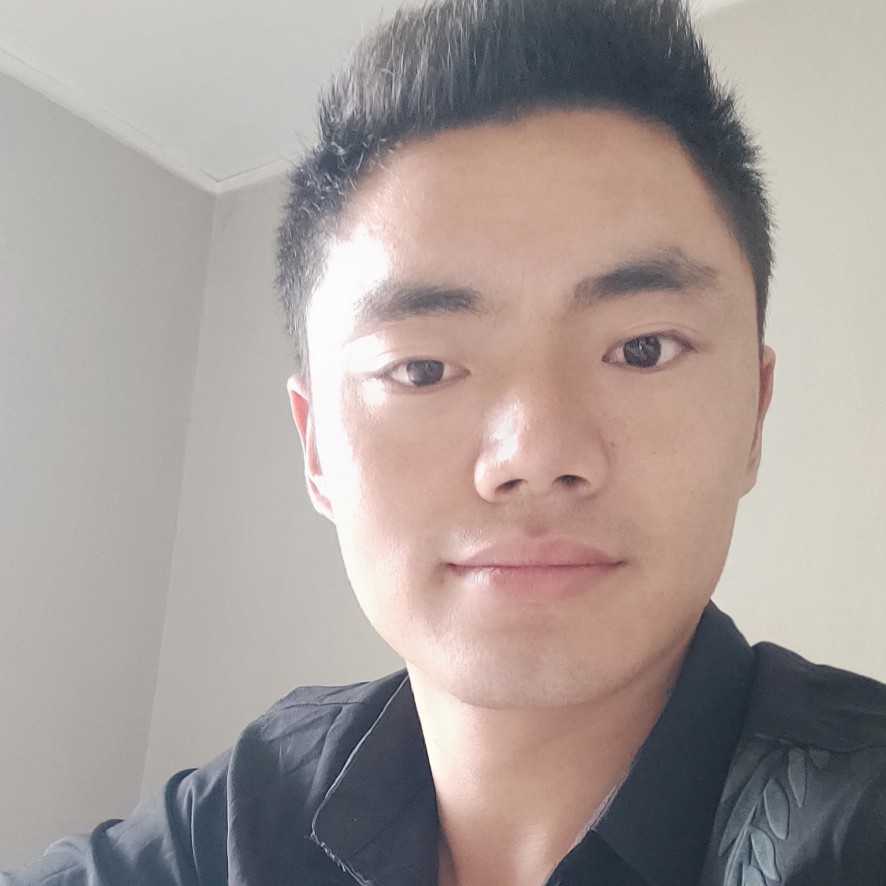 整齐相许森槿的照片