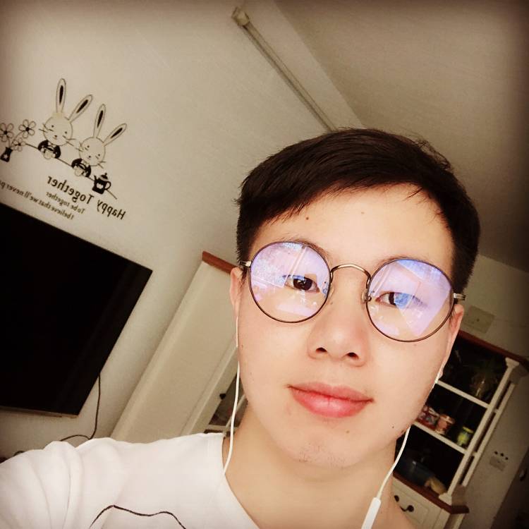 不将就的俗人的照片