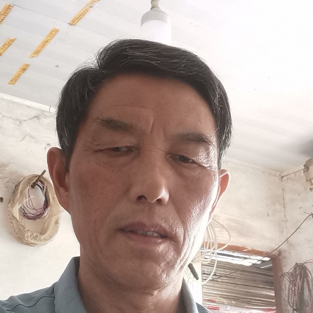 大门等待甜美的照片