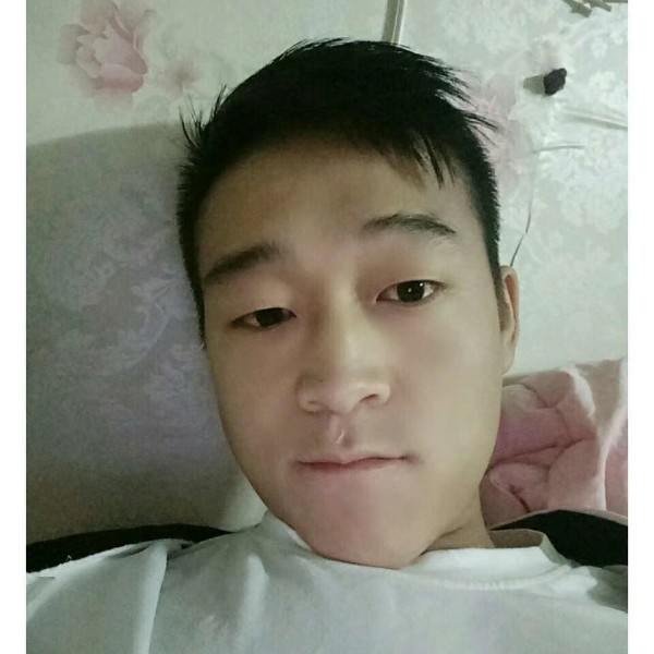 情动請优美的照片