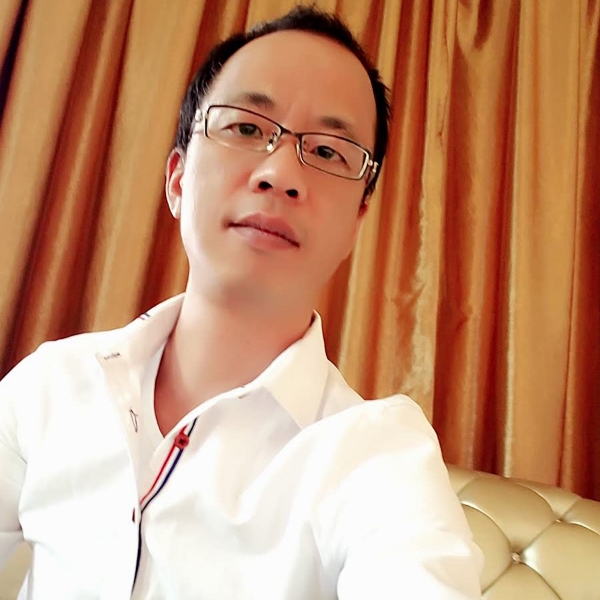 漏网的婚戒的照片