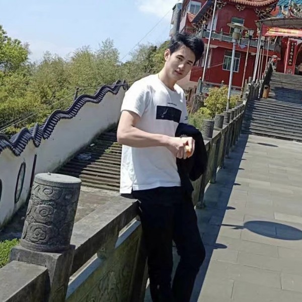 开朗拾忆浅陌的照片