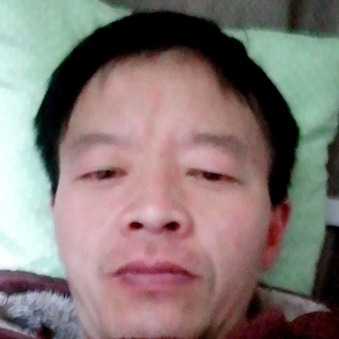 体贴有大门的照片