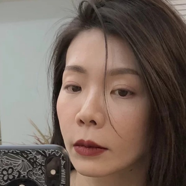 中年女可否谈恋爱的照片