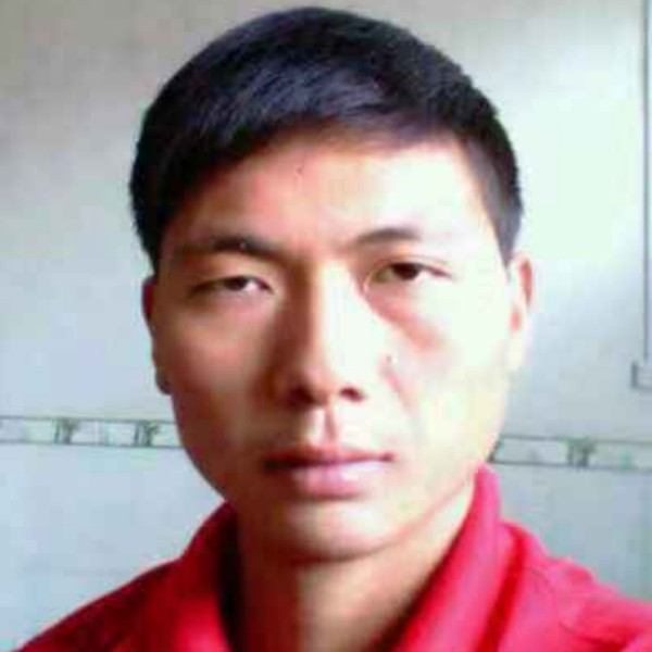 暖光向漠然的照片
