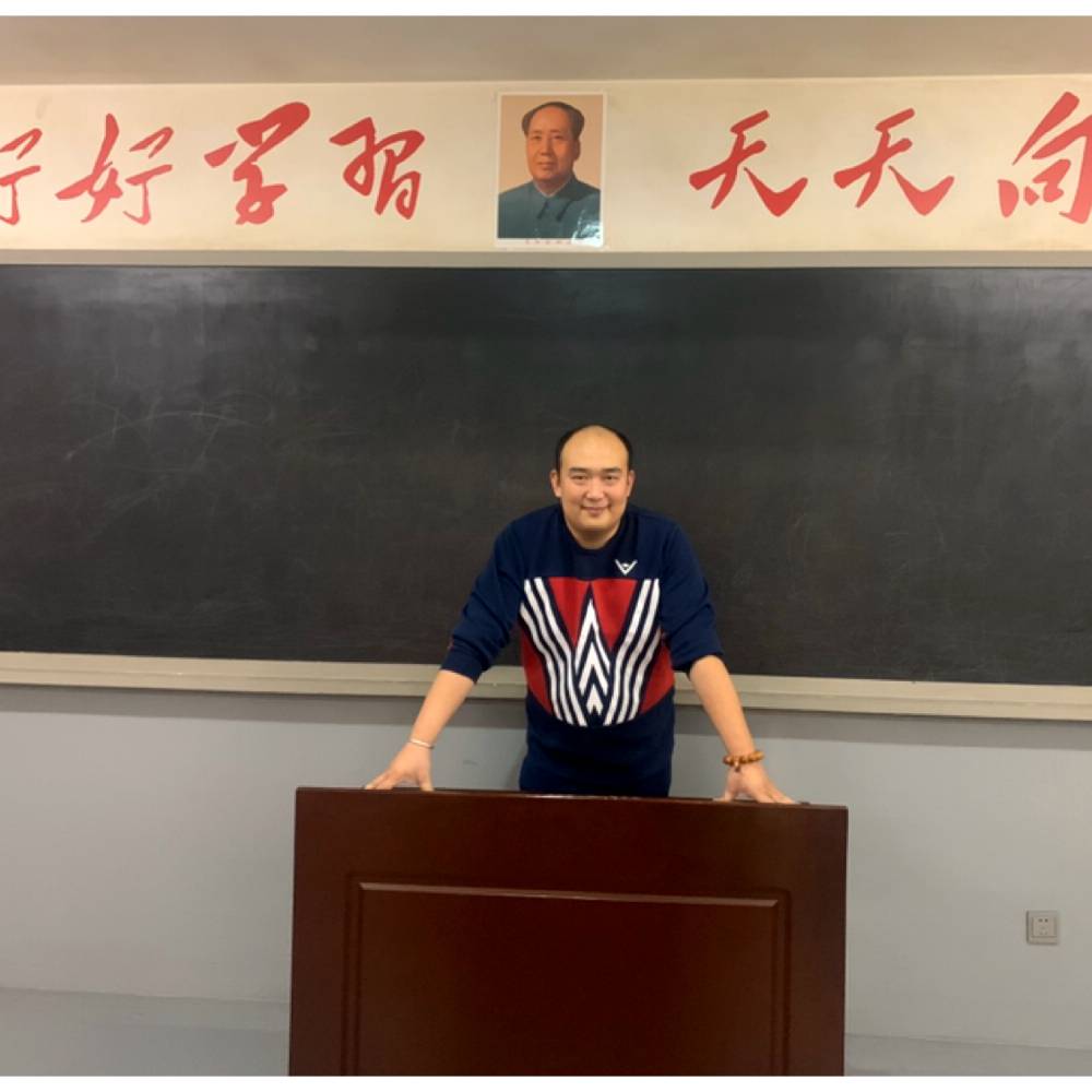 放牛胖爷的照片