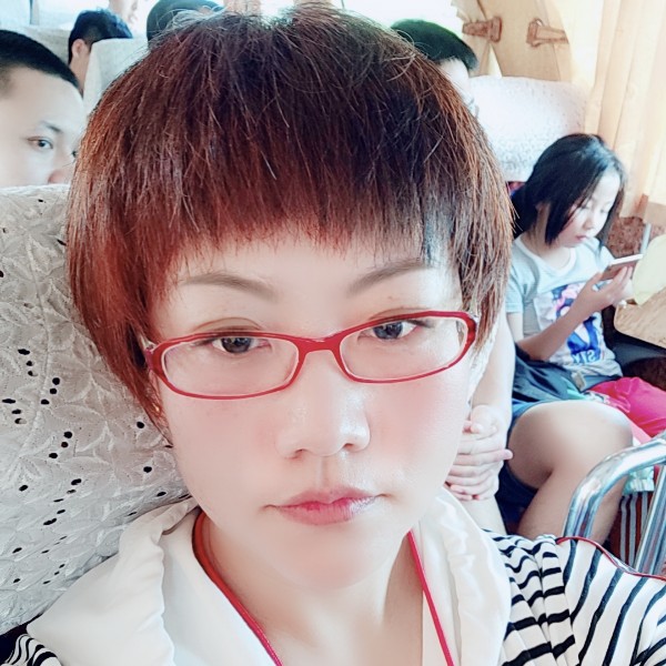 氺精灵的照片