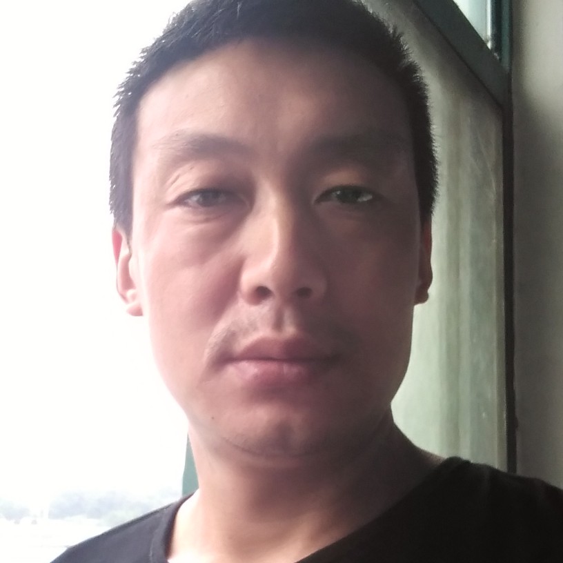 韶华漫步痴情的照片