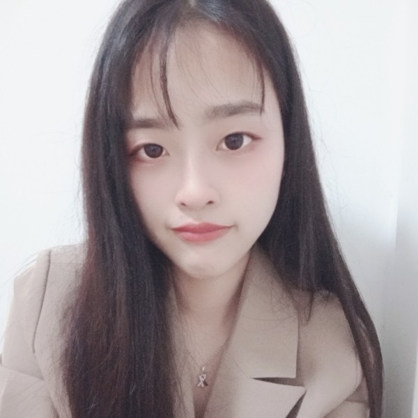糊涂踢小刺猬的照片