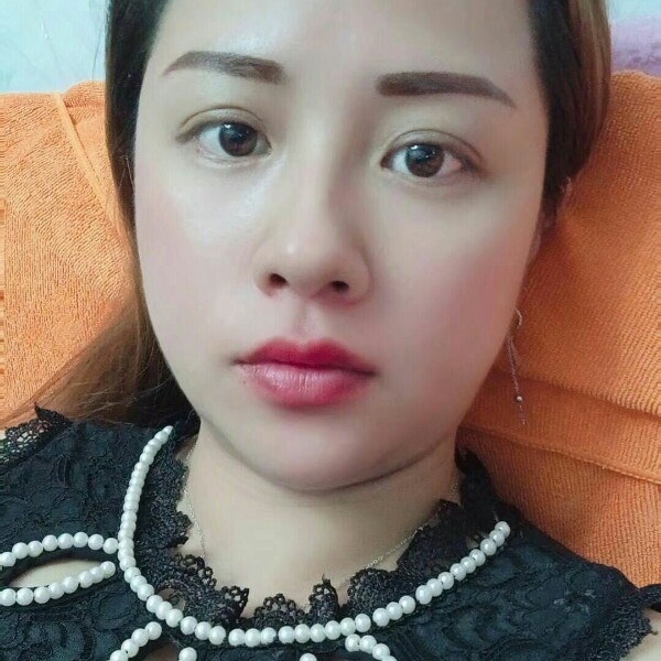 羽毛浅吻最后的的照片