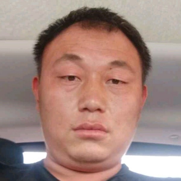 粗犷大船的照片