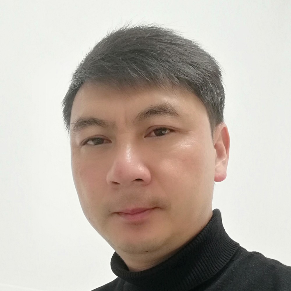 浮生拿蝶衣的照片